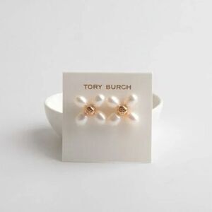 NWOT Tory Burch Gold Logo Fresh Water Stud Pearl Clover Earrings